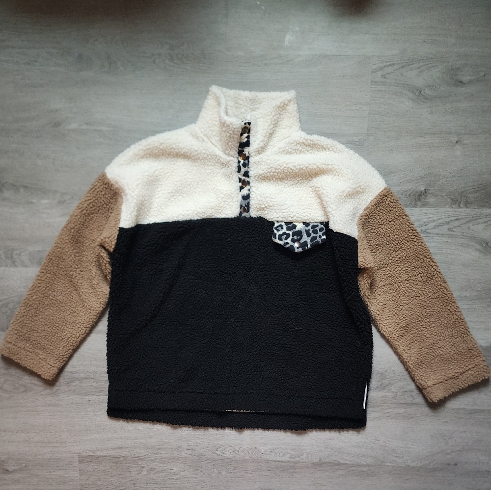 Shop Wanna B Women's Quarter Button Down Animal Print Pullover Fleece Small S